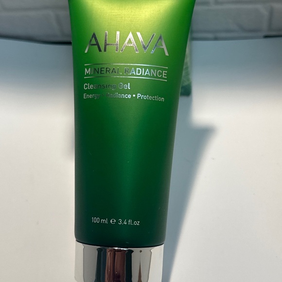 Ahava Mineral Radiance 5fl Oz Face Wash NIB - Picture 2 of 6